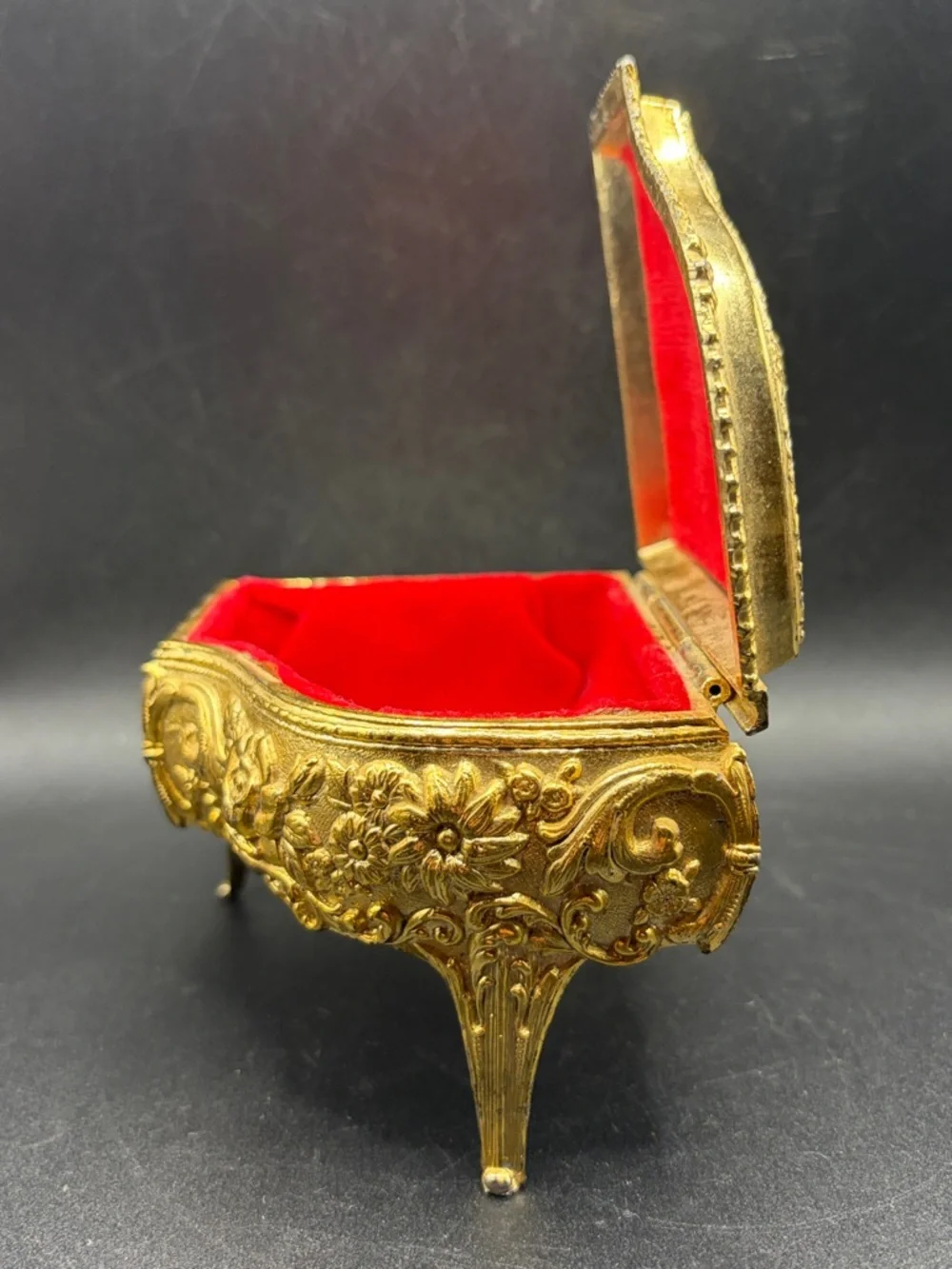 Vintage Grand Piano Gold Tone Rose Floral Hinged Jewelry Box Trinket Box, Japan